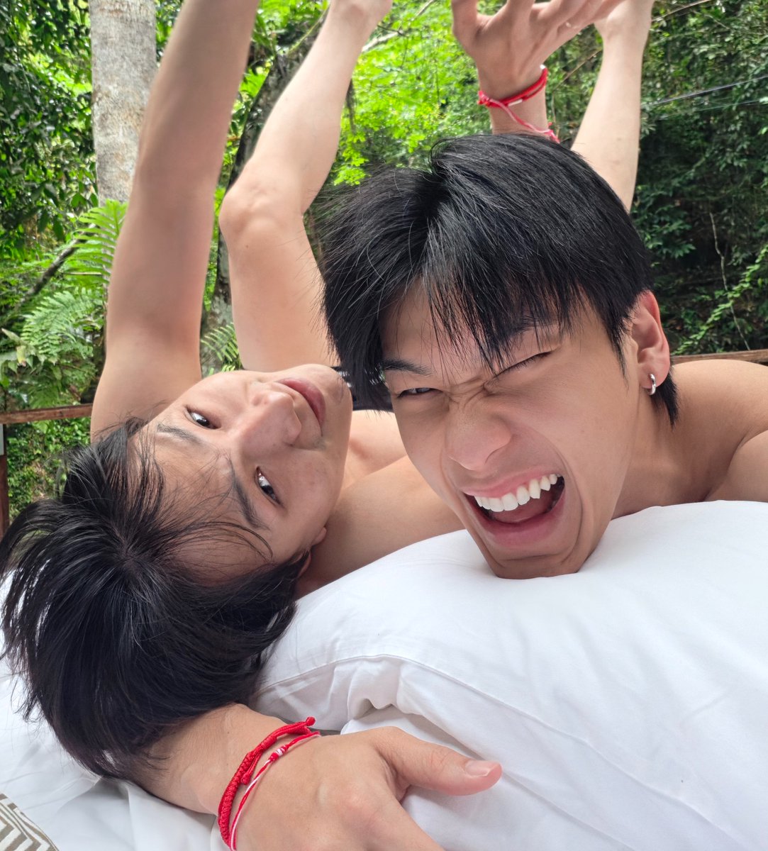 boyslovehub's tweet photo. HONEYMOON! #DaouOffroad are on a private trip together in Chiang Mai. https://t.co/hZoz6FBlD4