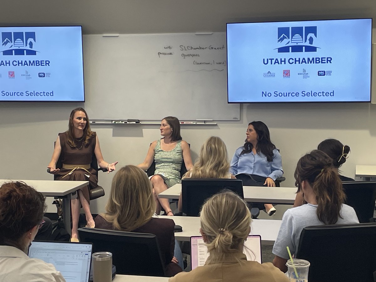 saltlakechamber's tweet photo. Today's session on Leveraging LinkedIn for Professional Success delivered exactly what professionals need - honest insights, proven tactics and inspiring examples.
Thank you to our panelists and everyone who attended this morning's event at the Salt Lake Chamber.
#Linkedin #BusinessGrowth