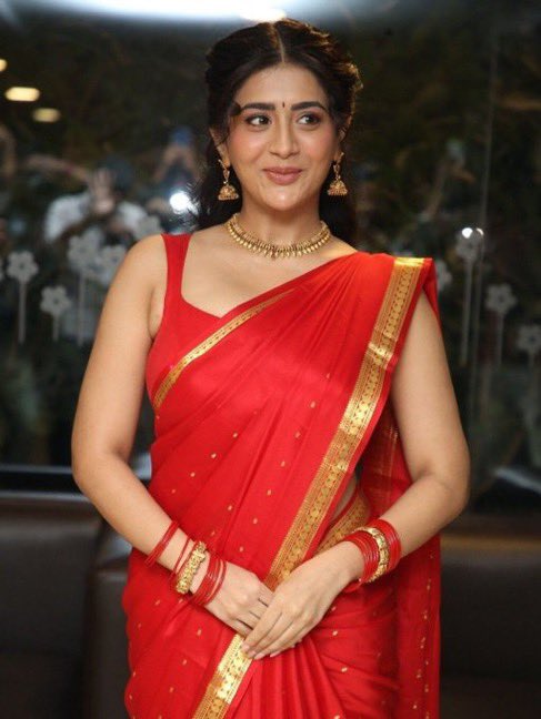 muthalbo's tweet photo. Rashi Singh
#Rashi #RashiSingh https://t.co/iOifv1Wsso
