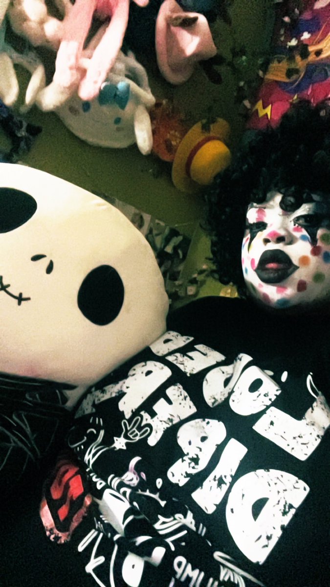 lonelycrybunny's tweet photo. i’ve missed you guys <3 #moothunt〃・ #makeup https://t.co/50d5IxWfbr