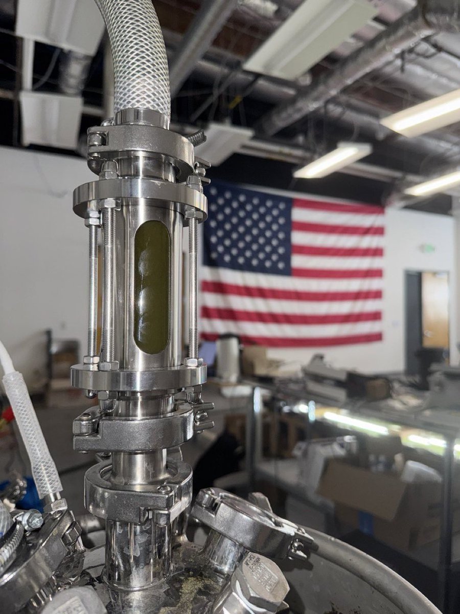 AtomsNotBits's tweet photo. BREAKING: Western Chemicals has begun producing fuel in the U.S.

The El Segundo startup says it built a vertically integrated chemical manufacturing line from feedstock to finished molecules in under two months https://t.co/QrCFPK8P4L