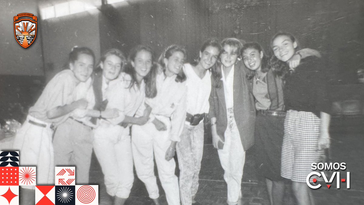 CVH_MX's tweet photo. 📌 TBT de esos días que se quedan para siempre en el corazón 🤍🖤🧡📚

Viajamos al pasado para recordar momentos, sonrisas y experiencias que forman parte de nuestra historia en el Colegio Vista Hermosa. 🏫✨

#TBT #ColegioVistaHermosa #SomosCVH #throwbackthursday https://t.co/7jRxTIn80u