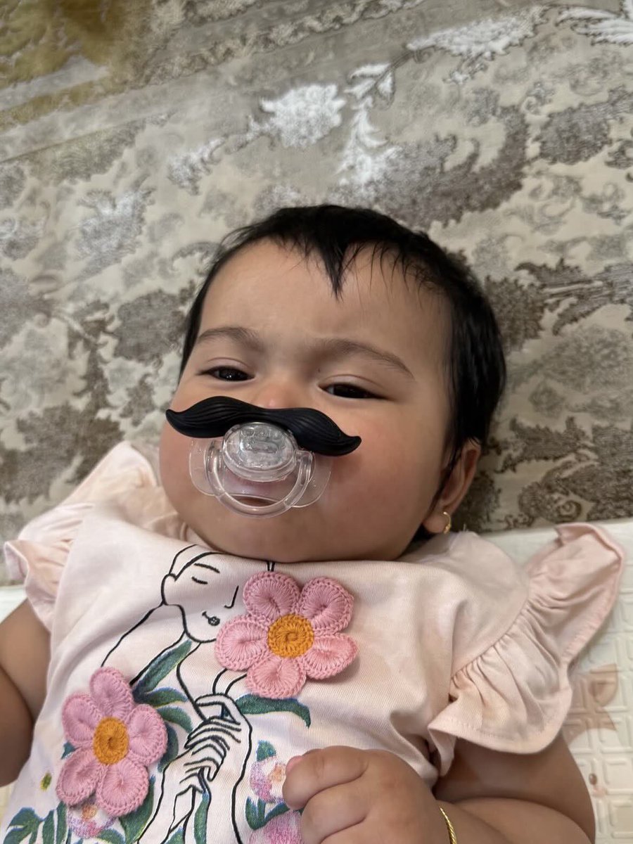 HELLORENATAAA's tweet photo. jujur ya miskah ini cantik banget wey 🥹😍
selama ini luuuu ngumpet dimana missss 🫵🏻🫵🏻😭😭

saking cantiknya miskah sampe kayak AI 🫠
trs lahirin aisha yang lucuuu bgt lagi 😍

Masyaallah mis semoga nular cantikmu ✨ https://t.co/DYgkyEjW27