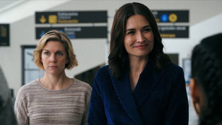 Variety's tweet photo. #Pluribus star Karolina Wydra says her father told her he was proud of her “for the first time” after she received her Emmy nomination:

“My father was finally proud of me for the first time in my life. I called him and he said, ‘I’m proud.’ Being an immigrant, to him being an actor was like, ‘What is this?’ He wanted me to be a doctor or a lawyer. In his mind, that was the ultimate success. It’s a very immigrant mentality. My parents came to America and worked hard, so stability always meant those kinds of jobs. Today, they’re proud.”

https://t.co/BDJljjmrEo