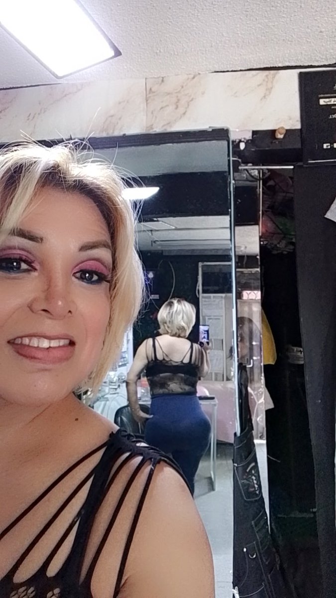 Angeliq97609232's tweet photo. Trabajemos 😜😘😘 https://t.co/jMv9Jp0xc9