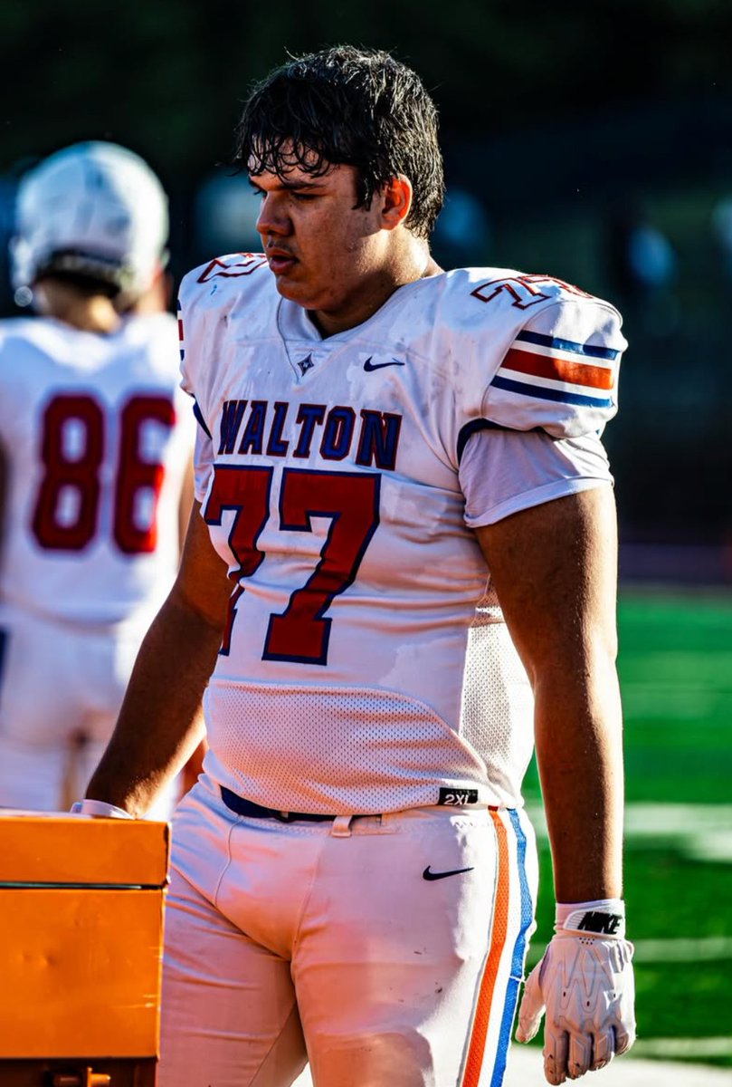 WaltonRecruits's tweet photo. NEW OFFER! 2027 OL @DavidSilva_74 thankful @ReinhardtFB offered! #PAYthePRICE 🦅

#BallDownBallOut 🏴‍☠️

https://t.co/YMbLii3rhU https://t.co/G6hrOzqYDr