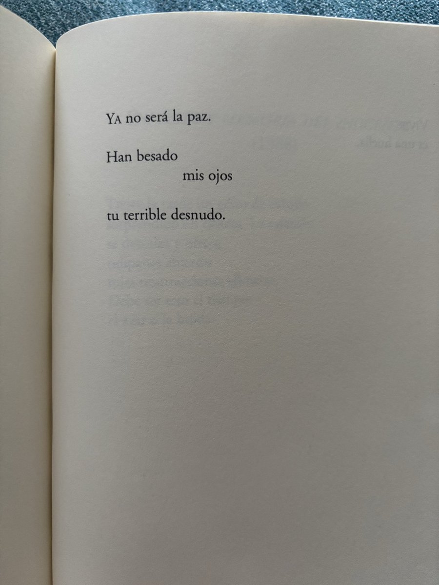 gon_nuclear's tweet photo. El bello poema de hoy es de Ada Salas, tomado del libro “Como si nunca nada. (Antología 2026-1988)” publicado por @BartlebyEditor #unpoemaaldía https://t.co/mtuxbARGBU
