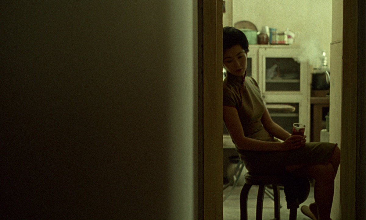 projectionistw's tweet photo. 'In The Mood For Love' (2000) Wong Kar-wai. https://t.co/DezC8FUCP4