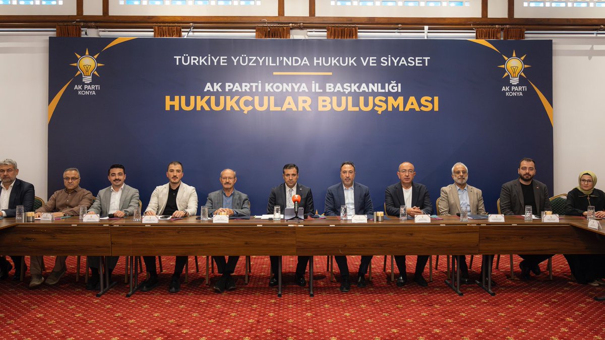 fatihozgokcen's tweet photo. Konya’mızın kıymetli hukukçuları ile "2. Hukukçular Buluşması"nda bir araya geldik, hasbihal ettik. Adaletin tecellisi adına emek veren tüm hukukçularımıza katkıları için teşekkür ederim. https://t.co/yNqZd2eaiu