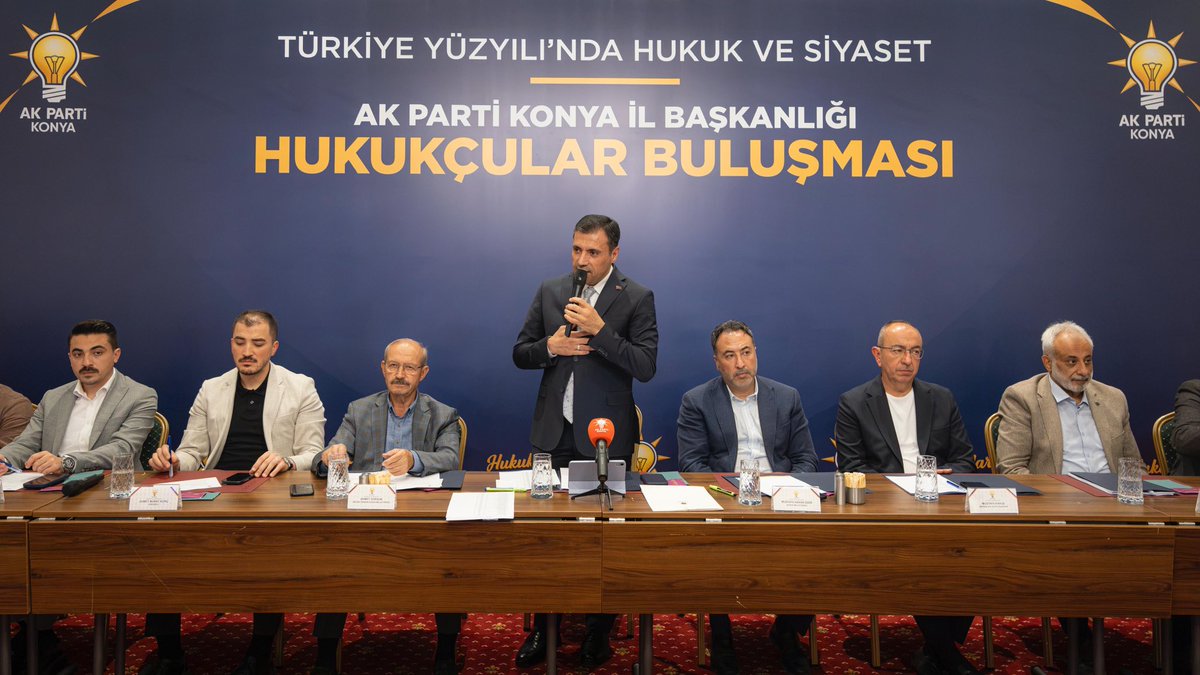 fatihozgokcen's tweet photo. Konya’mızın kıymetli hukukçuları ile "2. Hukukçular Buluşması"nda bir araya geldik, hasbihal ettik. Adaletin tecellisi adına emek veren tüm hukukçularımıza katkıları için teşekkür ederim. https://t.co/yNqZd2eaiu