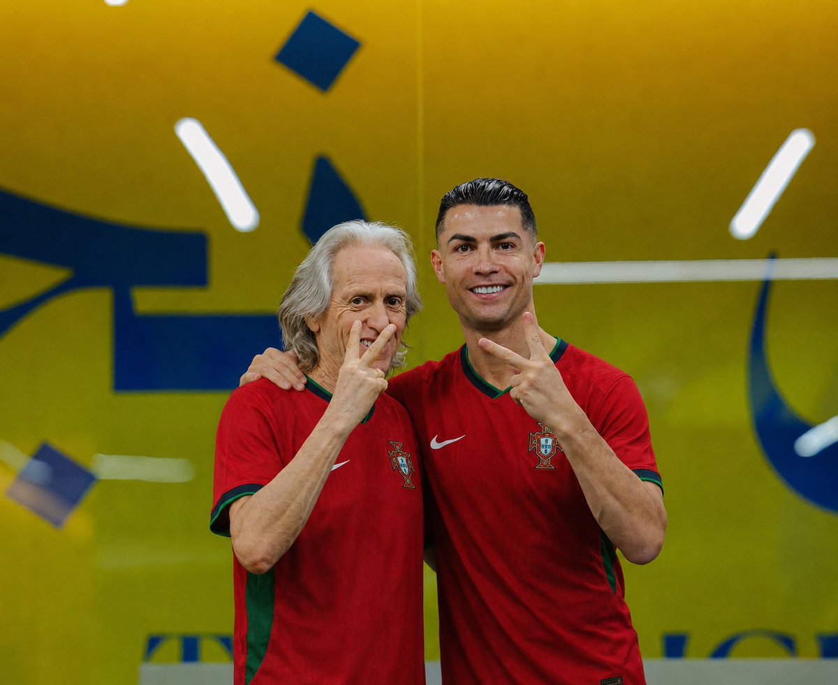 TimelineCR7's tweet photo. 🚨🚨🚨

BREAKING:

Jorge Jesus puts his trust in Cristiano Ronaldo to lead the Portugal national team. 🇵🇹

(@Record_Portugal) https://t.co/XF4ABNwwjJ