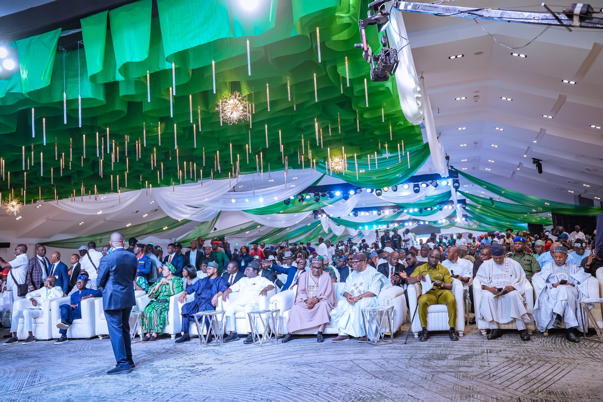 nentawe1's tweet photo. Earlier tday, I had the honour of inaugurating the National Executive Committee of the President Bola Ahmed Tinubu Door-to-Door Movement, a strategic grassroots mobilisation platform dedicated to deepening public engagement with the Renewed Hope Agenda and galvanising nationwide support for the re-election of President Bola Ahmed Tinubu in the 2027 general elections.

I commend the founder of this laudable initiative, High Chief Government Oweizide Ekpemupolo (Tompolo), for his patriotic vision and unwavering commitment to strengthening grassroots participation in our democratic process. This movement reflects the growing resolve of Nigerians to consolidate the gains of the current administration through active citizen engagement.

I charged the newly inaugurated National Executive Committee to become passionate ambassadors of the Renewed Hope Agenda by taking its message to every household, ward, community and constituency across the country. Their mission is to effectively communicate the tangible achievements of the Tinubu administration, particularly in infrastructure renewal, economic transformation, security, social investment and other people-centred reforms that are laying the foundation for a stronger and more prosperous Nigeria.

The journey to 2027 begins with meaningful engagement at the grassroots. Through sustained mobilisation, strategic communication and unwavering dedication, this movement has the potential to inspire greater public confidence, strengthen national unity and reinforce our collective commitment to building a nation where every Nigerian has a stake in the Renewed Hope vision.