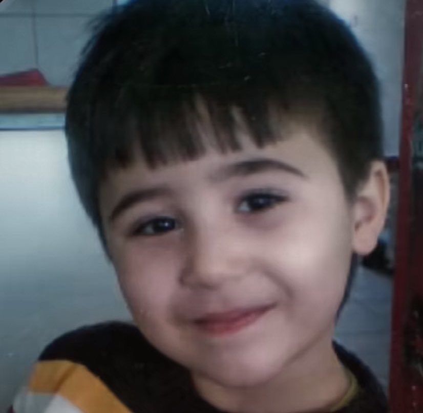 ludovicsi's tweet photo. dunya stari da olsalar bizim gozde arda ve efe https://t.co/gsYfb7EKzK