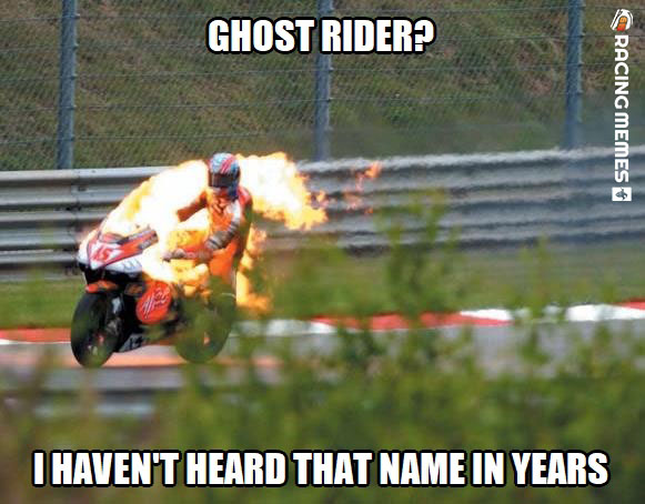 racingmemes56's tweet photo. #FlashbackFriday to Colin Edwards' fiery incident (#GermanGP 2003, Free Practice)
#Sachsenring2003
#MotoGP2003
#MotoGP
@texastornado5
@ApriliaOfficial
@MotoGP
#ColinEdwards
#Edwards
#AliceApriliaRacing
#Aprilia
#RacingMemes
#RacingMemes56 https://t.co/kSbm7LQftu