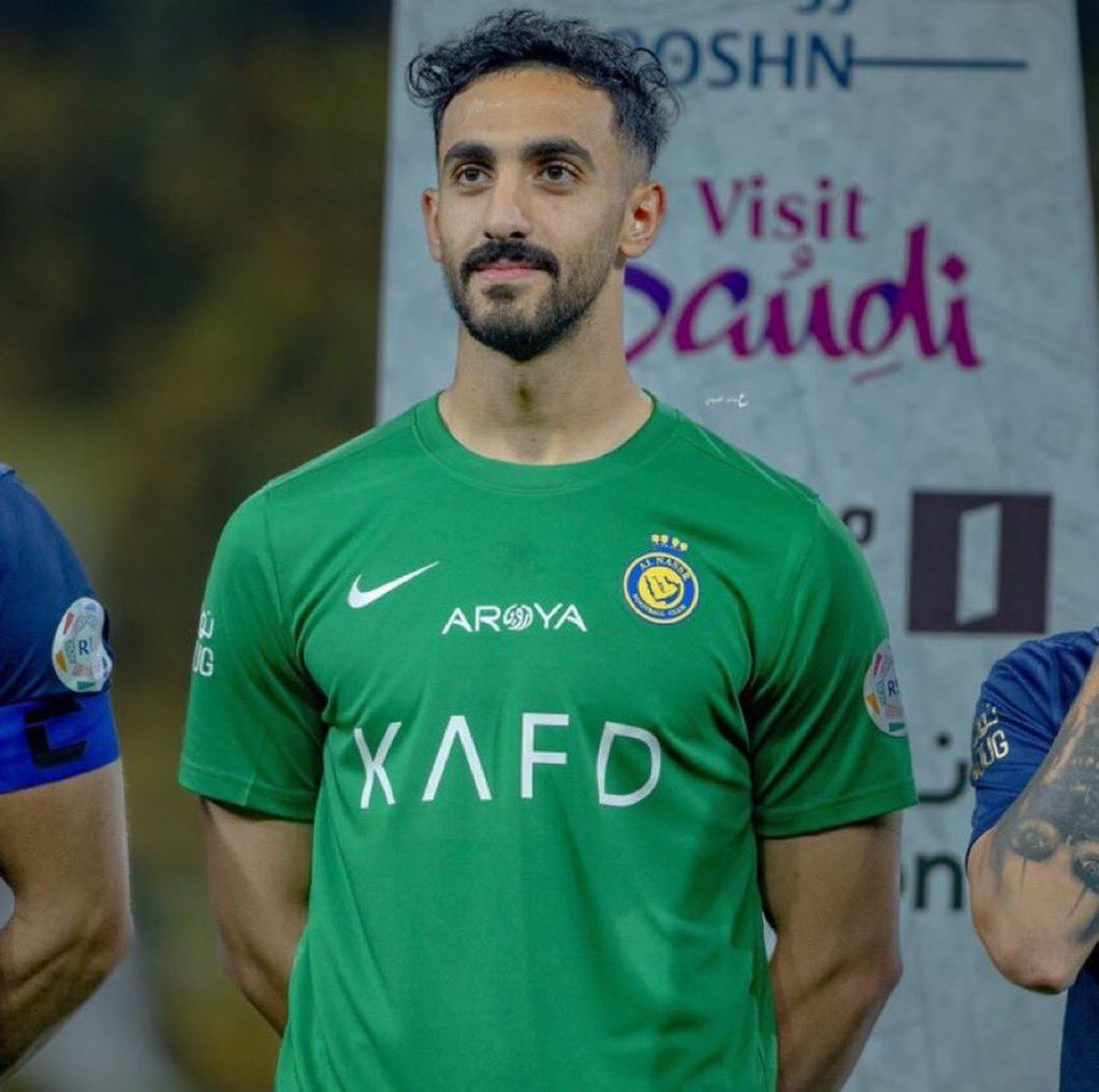 0_b6y's tweet photo. الحمدلله الحمدلله

جاء المدرب اخيرًا اللي يقدر امكانياتك يا نواف
هيا بنا لصناعة الامجاد مع معشوقك منذ الطفوله💛 https://t.co/5ERx8BvQ2S
