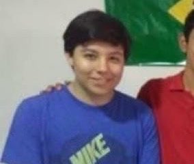 piastriz's tweet photo. face reveal https://t.co/1S0KOHmpw9
