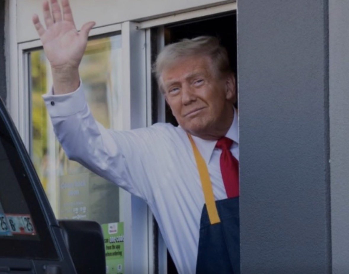 1Nicdar's tweet photo. 🚨JUST IN: Former McDonald's employee gets a Florida International Airport named after him. https://t.co/Sg7lzCc1NK