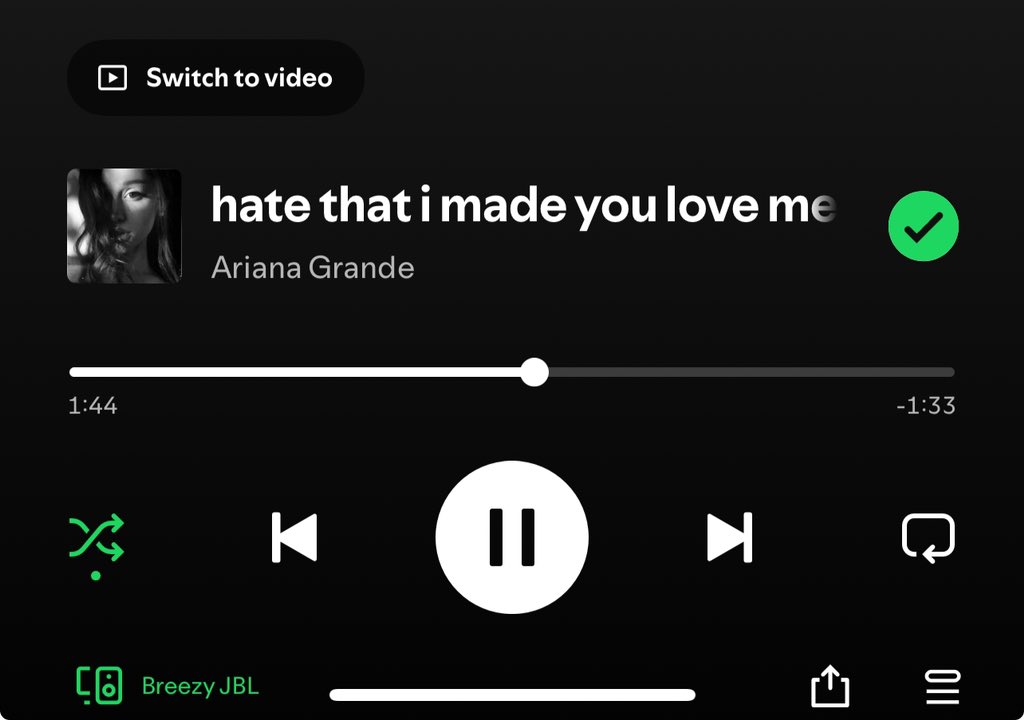 yobrxxzy's tweet photo. this song sweet chai 😂 https://t.co/g9eqZ4Vk9p