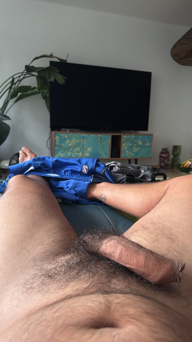 TerryKouk's tweet photo. Too warm today 🥵 https://t.co/ww0SlQjQxZ