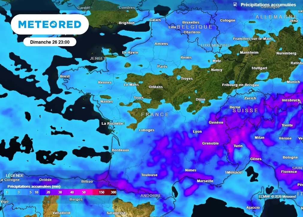 MeteoredFR's tweet photo. ⛈️ #Meteo en #France : un #weekend agité en perspective ☔

Les #previsions de Tristan Bergen ⤵️
https://t.co/LW1u4Dfzu1 https://t.co/DRMd2ZCGCQ