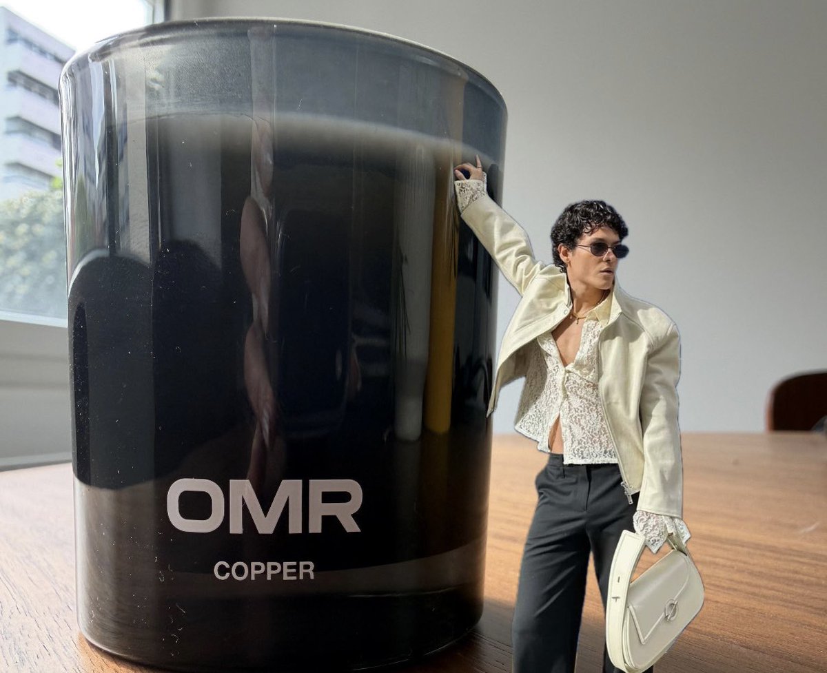 Omars_version's tweet photo. manifesting a move from omar today https://t.co/C1piywKzqP