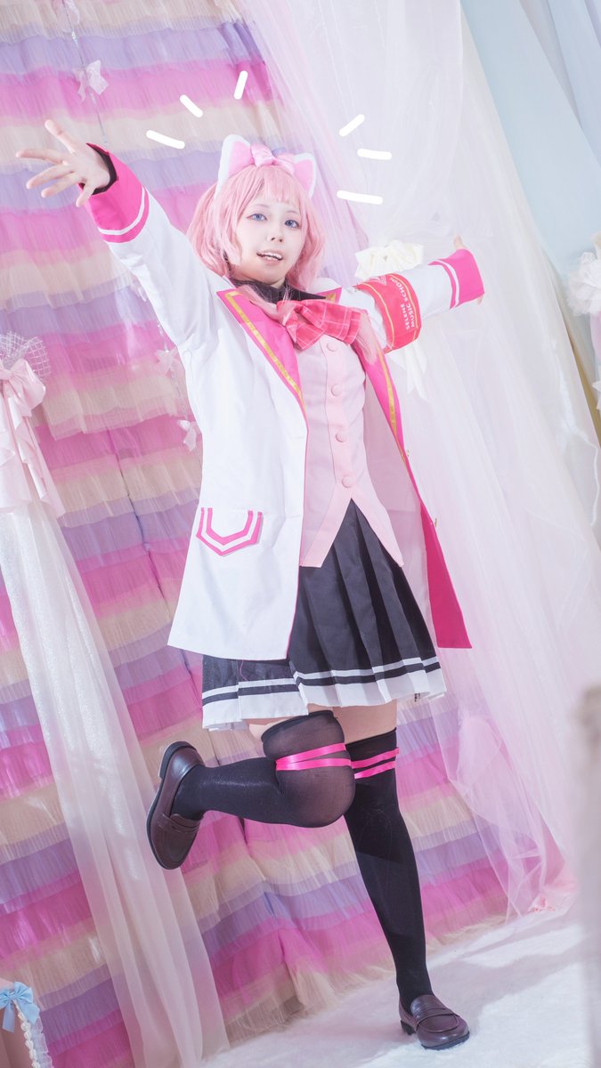 _shinocos's tweet photo. Cosplay 🌈🕒️/💞🦩

みなさま～～（天下無双）
パルケ・🇪🇸へようこそ～～❣️

📸 @inusuke_yappy さん
🏢 @meltypico https://t.co/SWgmguSIhX