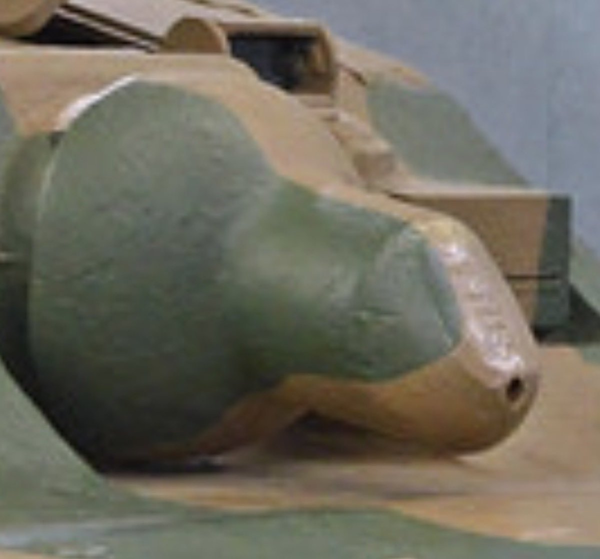 TacticalTaco23's tweet photo. @justincbzz @BanderiteAzov Ukrainians 🤝 Australians 
designing dicks into war fighting machines https://t.co/4DOjEwcNWn
