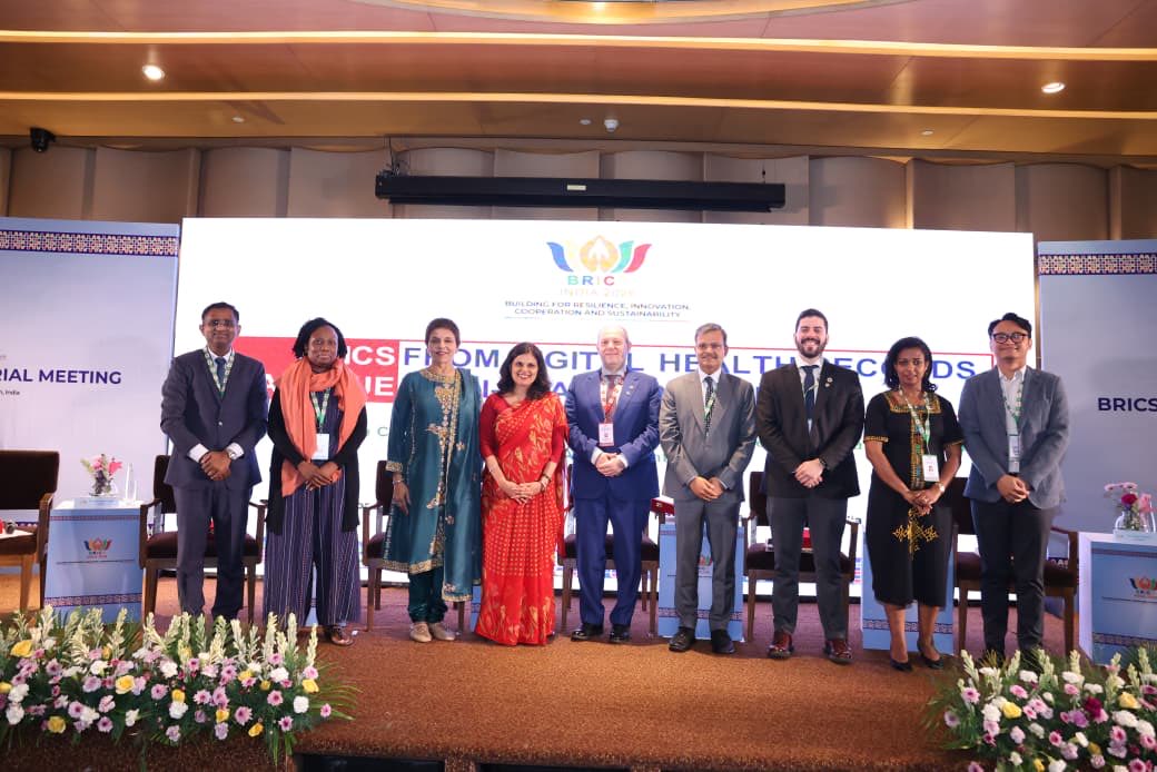 MoHFW_INDIA's tweet photo. #HealthForAll 

NHA Convenes BRICS Dialogue on Strengthening Continuum of Care Through Digital Health and Responsible AI

Continuity of Care is the True Measure of Whether Digital Health and AI are Serving Citizens: Union Health Secretary

Over 940 million ABHA IDs and 1 billion Linked Digital Health Records Power India's Digital Health Ecosystem: Smt. Punya Salila Srivastava

Panel Discusses Digital Public Infrastructure and AI as Key Enablers of Connected, Patient-Centric Healthcare Across BRICS

https://t.co/OZ3ssUb9Kf