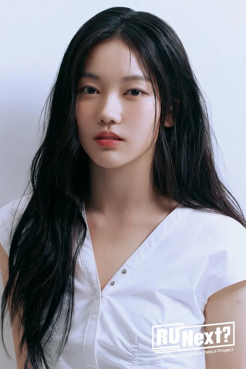JYPE_TRAINEES's tweet photo. R U Next? contestant Shin Hyewon (신혜원) has been confirmed as a member of INNIT’s upcoming girl group, #OURBIRTHDAY, after her birthday was revealed via FANS. https://t.co/W64iTiFivU
