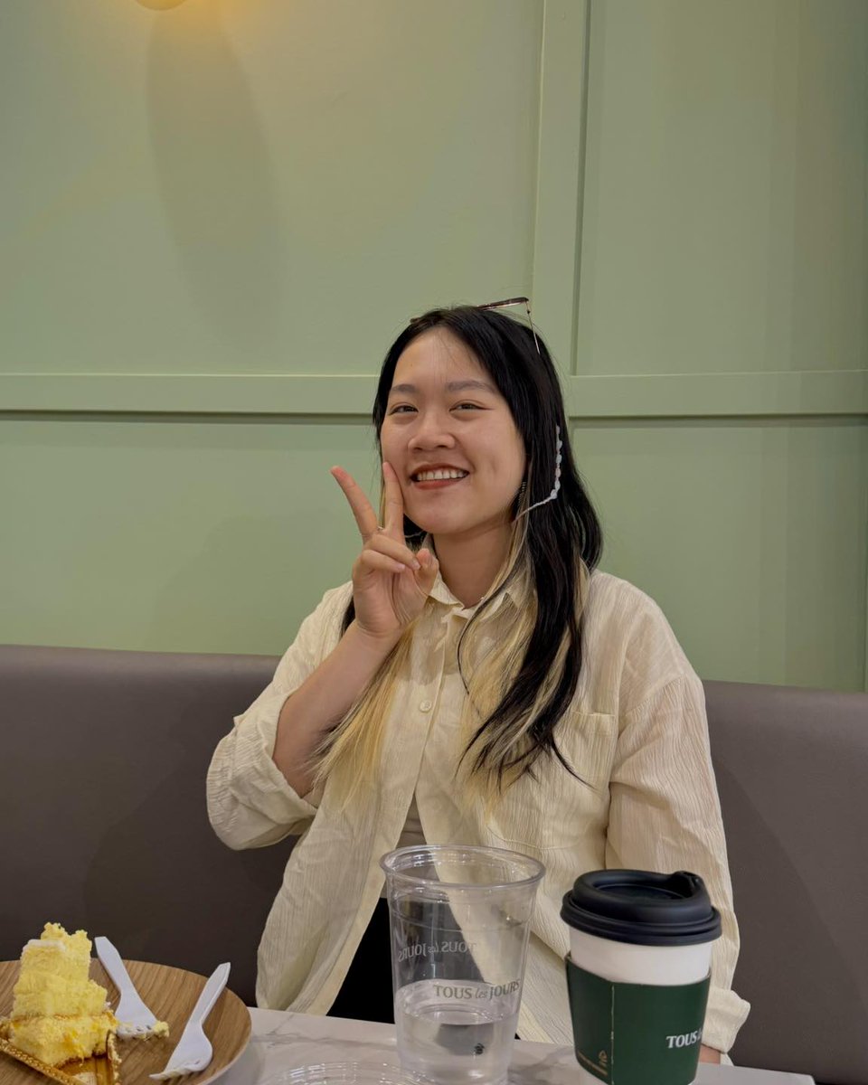 khue_mi062's tweet photo. #throwback my dumb life with my favorite people 👧 Jan highlights 

#stlouis #friends #friendship #happy https://t.co/j2GU9W6Ncw
