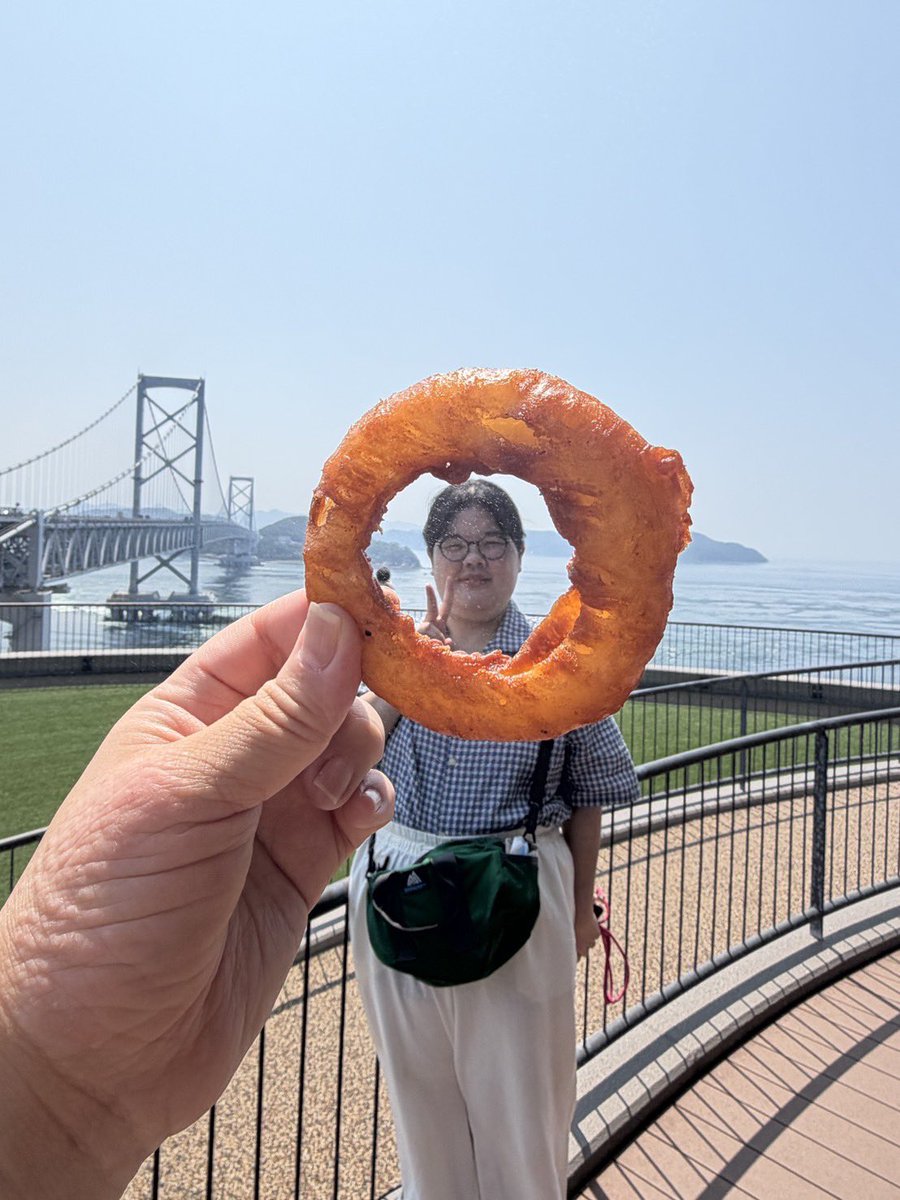 takobu7's tweet photo. 淡路島オニオンリングフレーム🖼️ https://t.co/b9hhjmbTtB