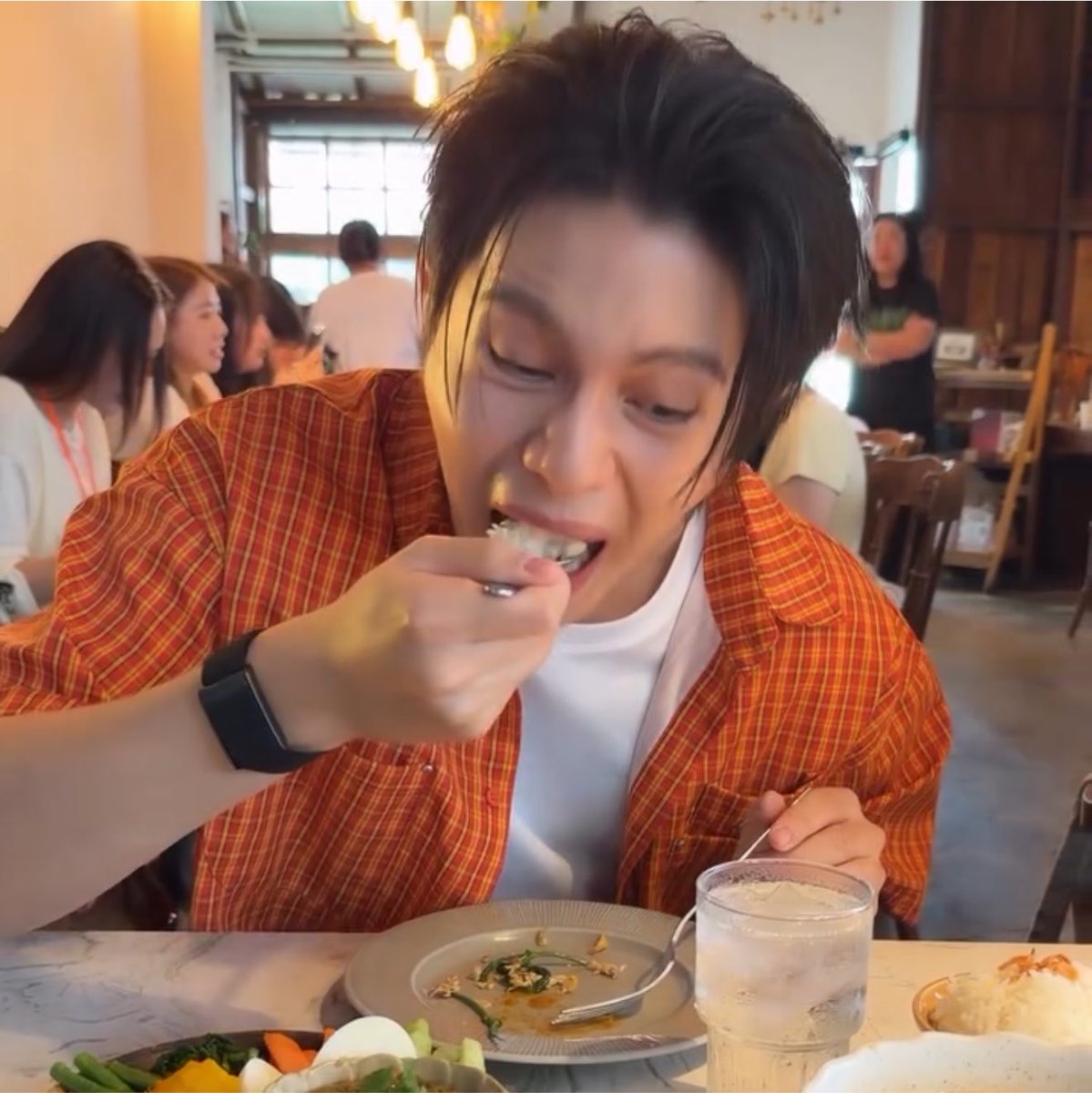 wubblybabe's tweet photo. วิลเลี่ยมเหมือนเดิมเลย 😝 https://t.co/KM4hPEGr4E