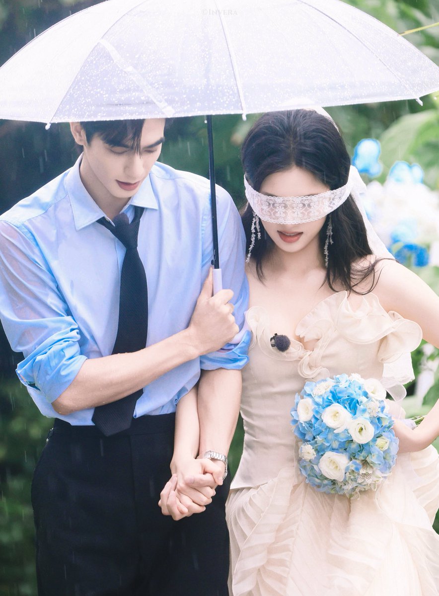 IM_DW17's tweet photo. ...ความเข้ากันของสสาร 👰‍♀️🤵

{ยังอยู่ในงานแต่งอี้จิ้ง🐶🦴}

#รักสำหรับคุณ #Loveforyou https://t.co/UaDENLiFTl