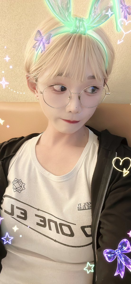 송 tweet media