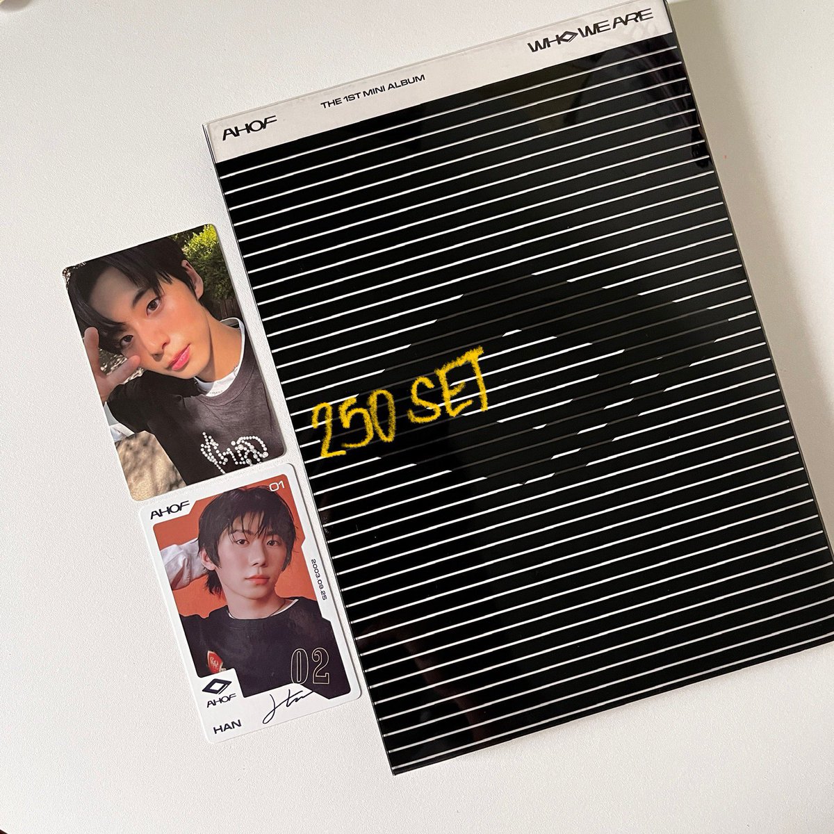 _sicheng7's tweet photo. 𐚱 ⊹ wts lfb ph .ᐟ #_sicheng7sells

 ꒰🎀꒱ ahof who we are the passage album digipack photocards

*. ꔛ on hand
*. ꔛ payo / 3 days dop
*. ꔛ reply or dm to claim

#. wts ahof who we are the passage steven park han jeongwoo shuaibo daisuke juwon woongki chihen https://t.co/oJV2Q70Jg0