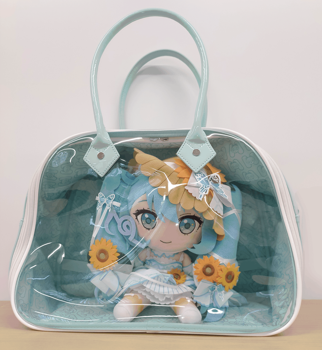 ♡ Into a Dream Carnivalぬいぐるみバッグ（シロ）♡ 𝑝𝑖𝑐𝑘𝑢𝑝 𝑖𝑡𝑒𝑚 ⸝ .・˚ #エナメルぬいキャリーバッグ（全2種