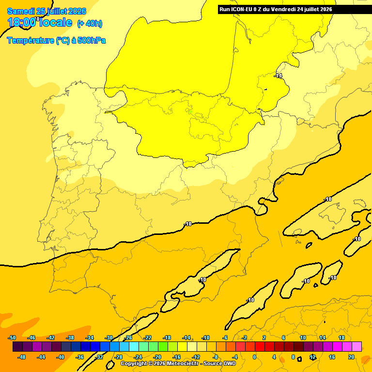 alexmegapc's tweet photo. #weekend Aquest cap de setmana, ens travessarà un embossament fred de fins a uns -14 a 500 hpa, això generarà una línia d'inestabilitat amb tempestes tant dissabte com diumenge, creiem més extenses diumenge, veurem encara els tempos, però creiem clarament que diumenge serà més inestable sobretot, meitat nord i especialment punts del NE. Algunes tempestes poden ser fortes amb calamarsa o pedra,  i anar associades a ratxes de vent importants. A partir de dissabte el vespre sobretot s'activarà la tramuntana & mestral, amb baixada de temperatura clara on normalitzarem i fins i tot lleugerament per sota. Estat de la mar complicat per la tramuntana i el mestral. #meteo