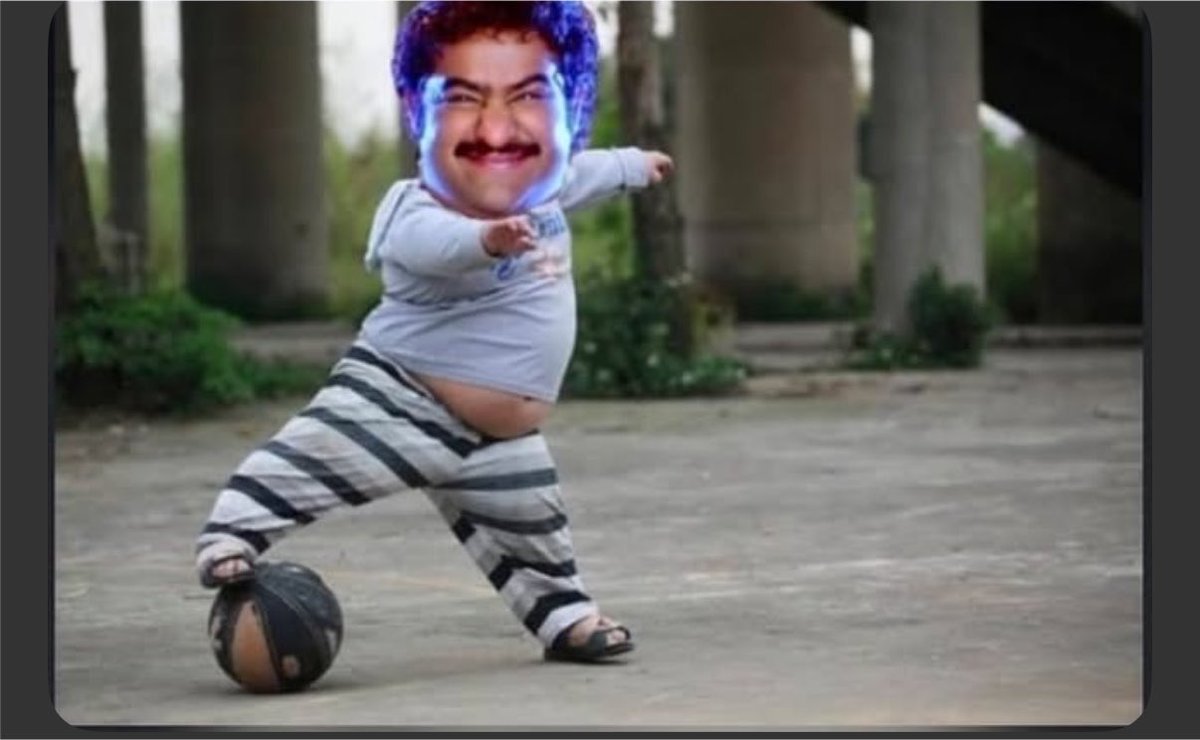 ThiPikinav's tweet photo. Oreyyyy😭 papam ra #telugu #india #FilmIndustry https://t.co/koQjDn5uh2
