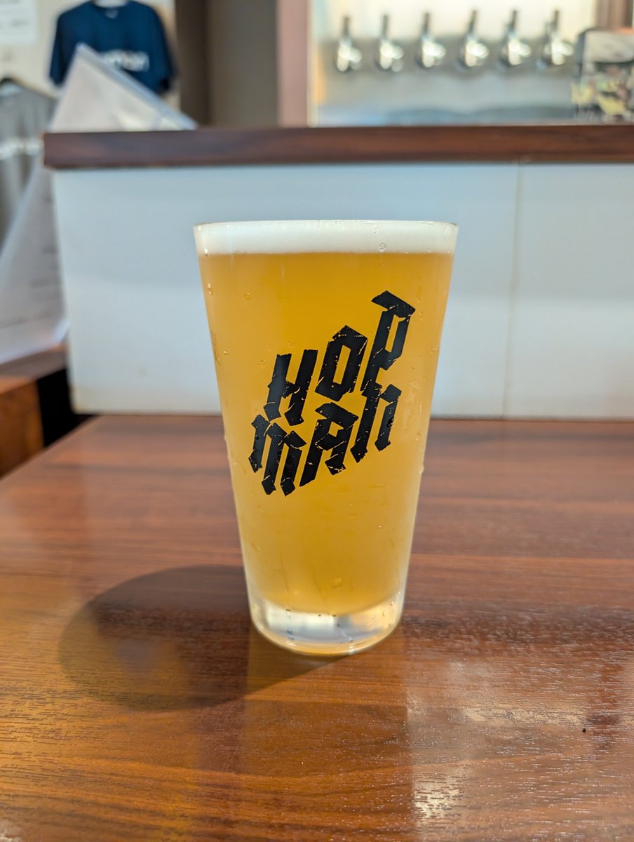 TAKURY0's tweet photo. とりあえずやって来た。 https://t.co/zAhyDuxE2P