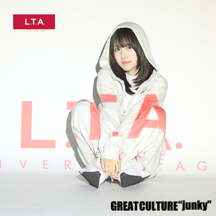 livertineage's tweet photo. #梅澤めぐ さんと #LIVERTINEAGE
コラボ限定アイテム第2弾が大好評予約受付中です😼✨

お好きなトップスとスウェットパンツで全身コーデも可能です🌟
豊富な5color展開で色々な組み合わせも出来ます🙌🍎
https://t.co/qXl3p8zovz

受注期間限定アイテムなので右下ブックマークもお忘れなく📚
 #LTA #リヴァティーンエイジ 
@meg_umezawa
