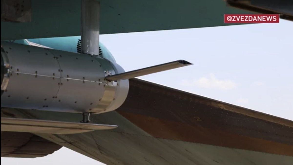 GuyPlopsky's tweet photo. For the first time, the Russian MoD released footage showing a VKS Su-34 NVO strike fighter armed with UMPB-5-equipped FAB-500T bombs.*

*"UMPB-5" is reportedly the designation of the guided glide kits seen here. https://t.co/3K7FLSXbzN