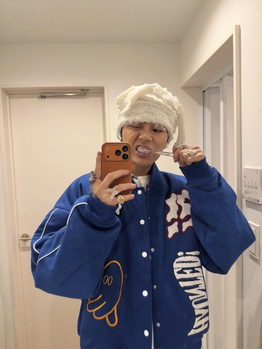 tsopraf's tweet photo. 나도 한명 더 아는데 키드밀리라고함 https://t.co/VeGo6Bwl39