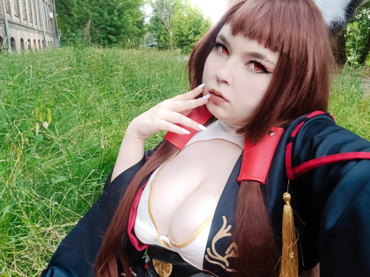 ShimiMimi3's tweet photo. Akagi from azur lane 
#azurlane #akagi https://t.co/XdE1DyKZdm