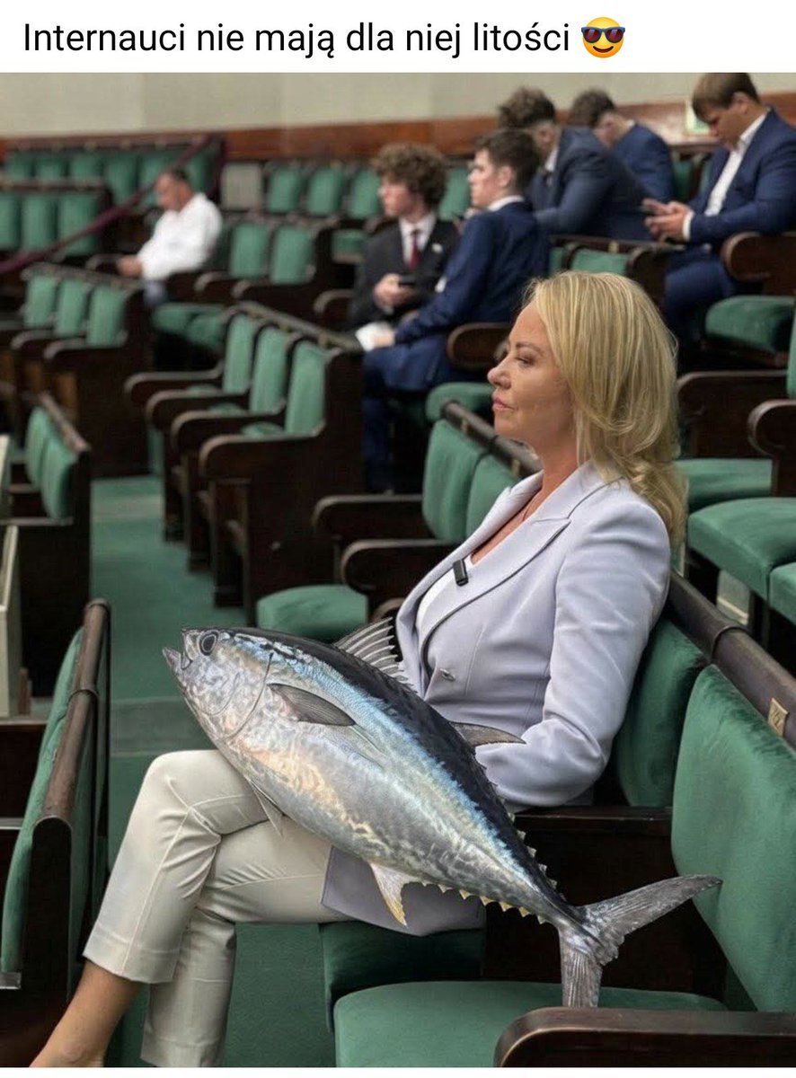 NAPRAWNIK♥️🇵🇱 #PILNUJPOLSKI #TeamKasia tweet media
