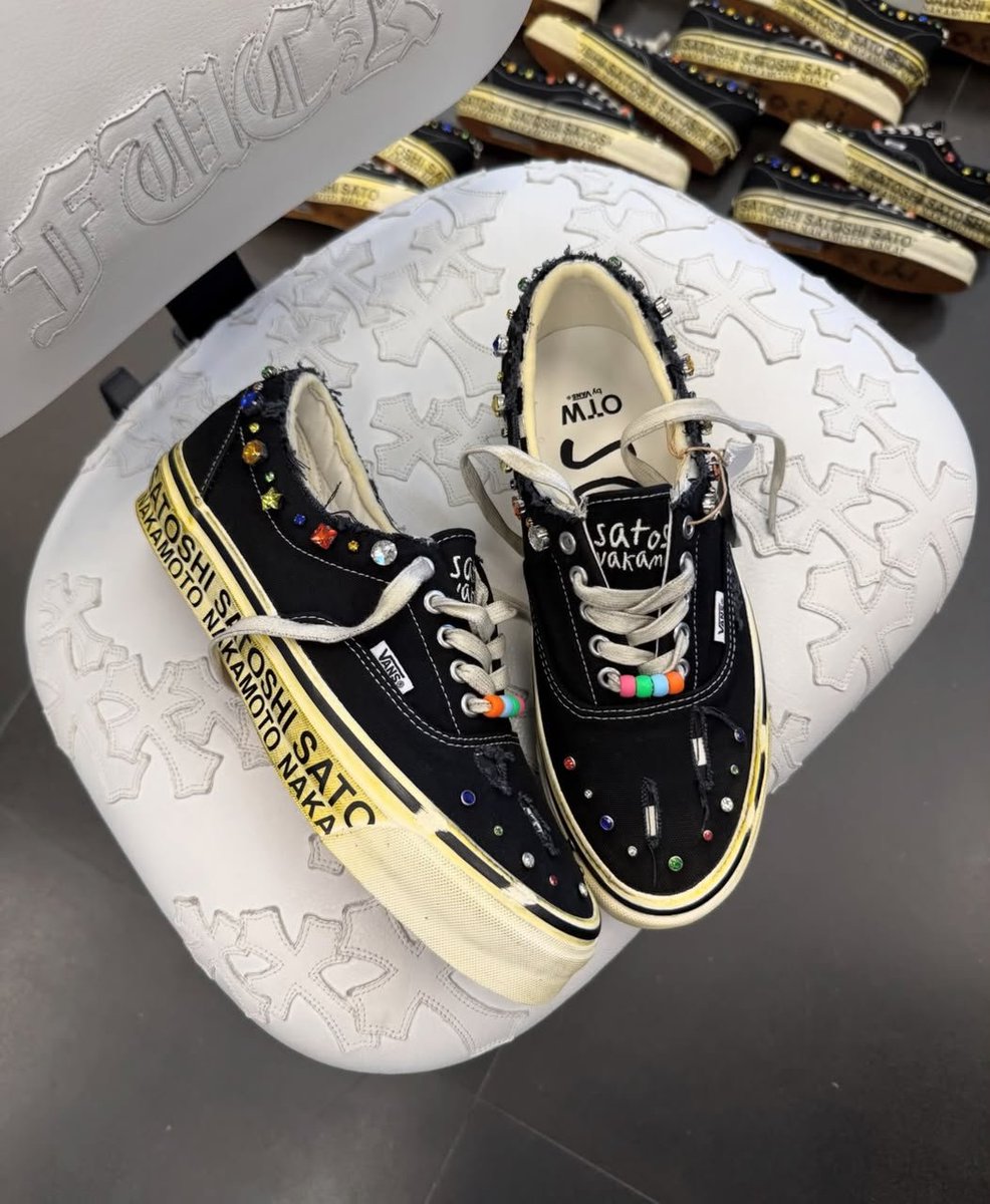GeneralplugUno's tweet photo. Finally Satoshi nakamoto

Vans is here

0656685273 https://t.co/zQbQwyPSuv