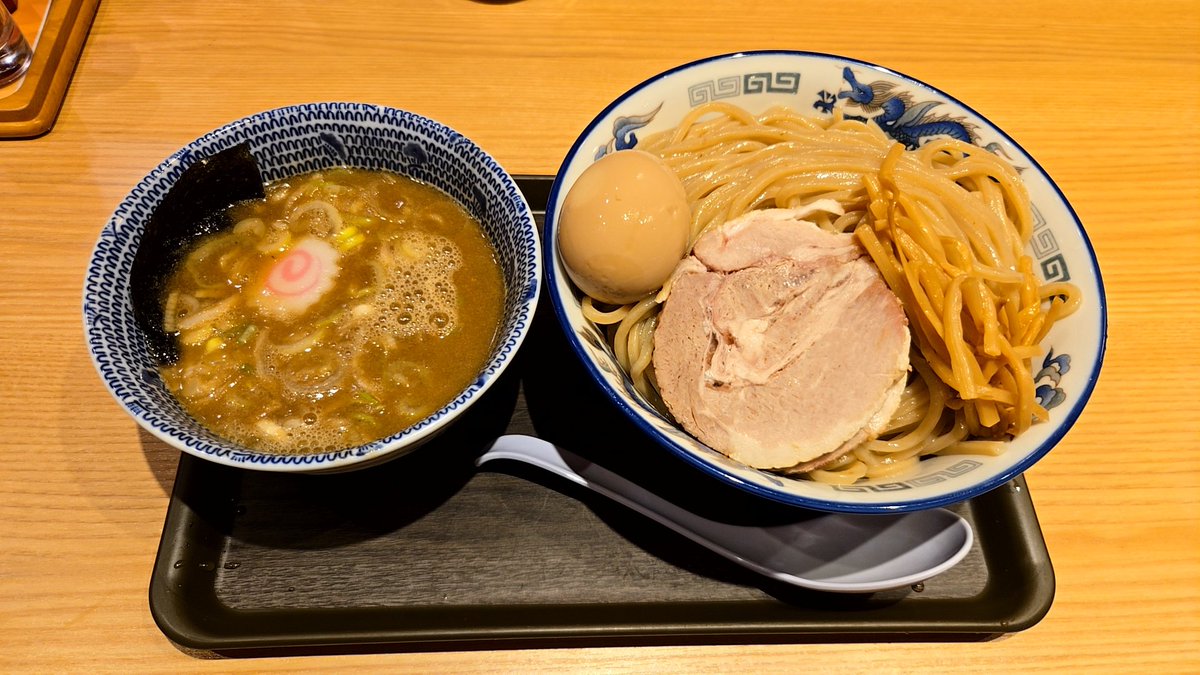 atonoka_RLMPCH's tweet photo. 腹ごしらえも完了したし会場向かいますかね！ https://t.co/KKxdrKk5Nt