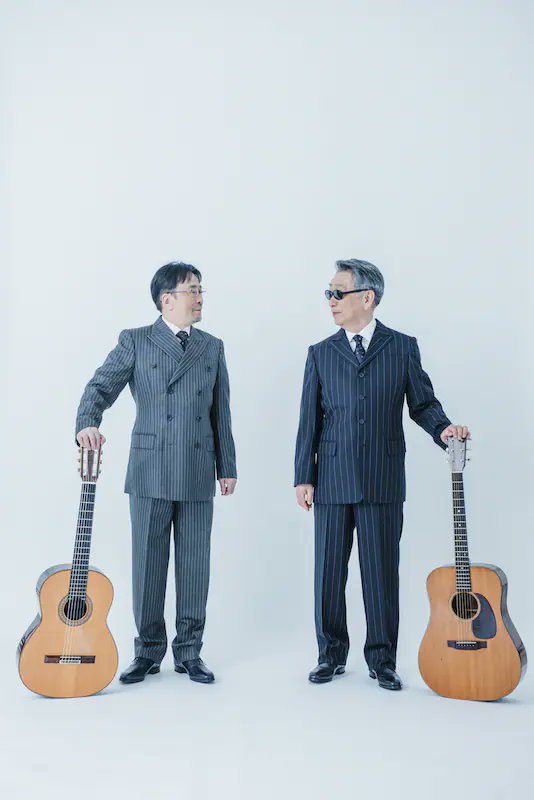 realsoundjp's tweet photo. ｡.｡:+* GONTITI インタビューﾟ ゜ﾟ *+

🔗https://t.co/E4o2zWLaWD 

困難を超えてたどり着いた現在地！
“熟練パイロット”が音楽を通して巡った見果てぬ世界旅行✈️

#GONTITI @gontiti_house @GONTITI_STAFF https://t.co/Skrhz2PVGq
