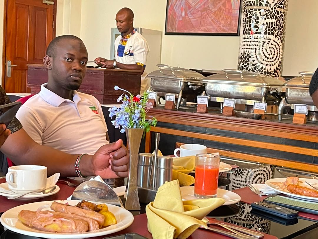 AbdussalaamAli's tweet photo. Enjoying Breakfast at @Igongocc

#SalamUpdates https://t.co/VzMziJumCb