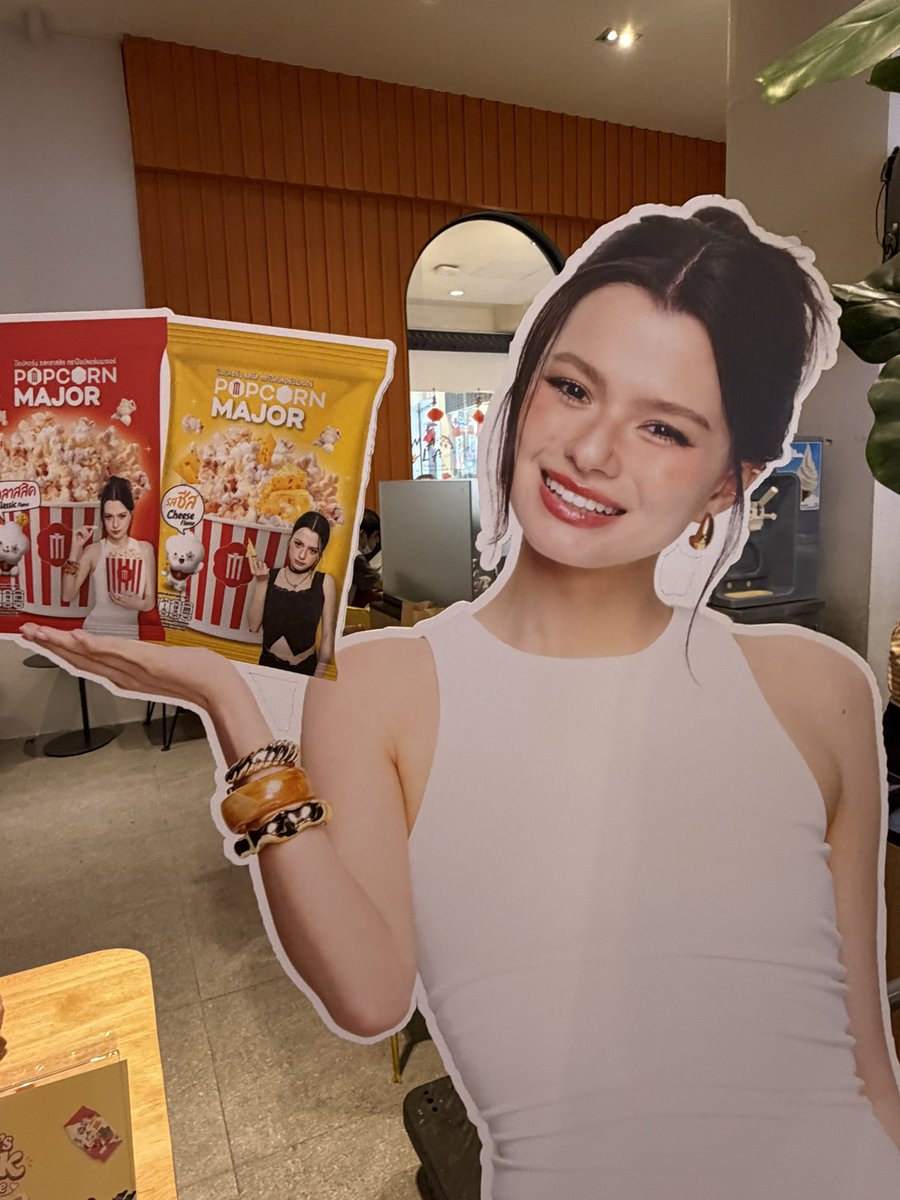 timeheal_'s tweet photo. ดีจ้า

BECKY X TKN X POPCORNMAJOR
#RebeccaSnackFirstDate https://t.co/akz1Te7aLI
