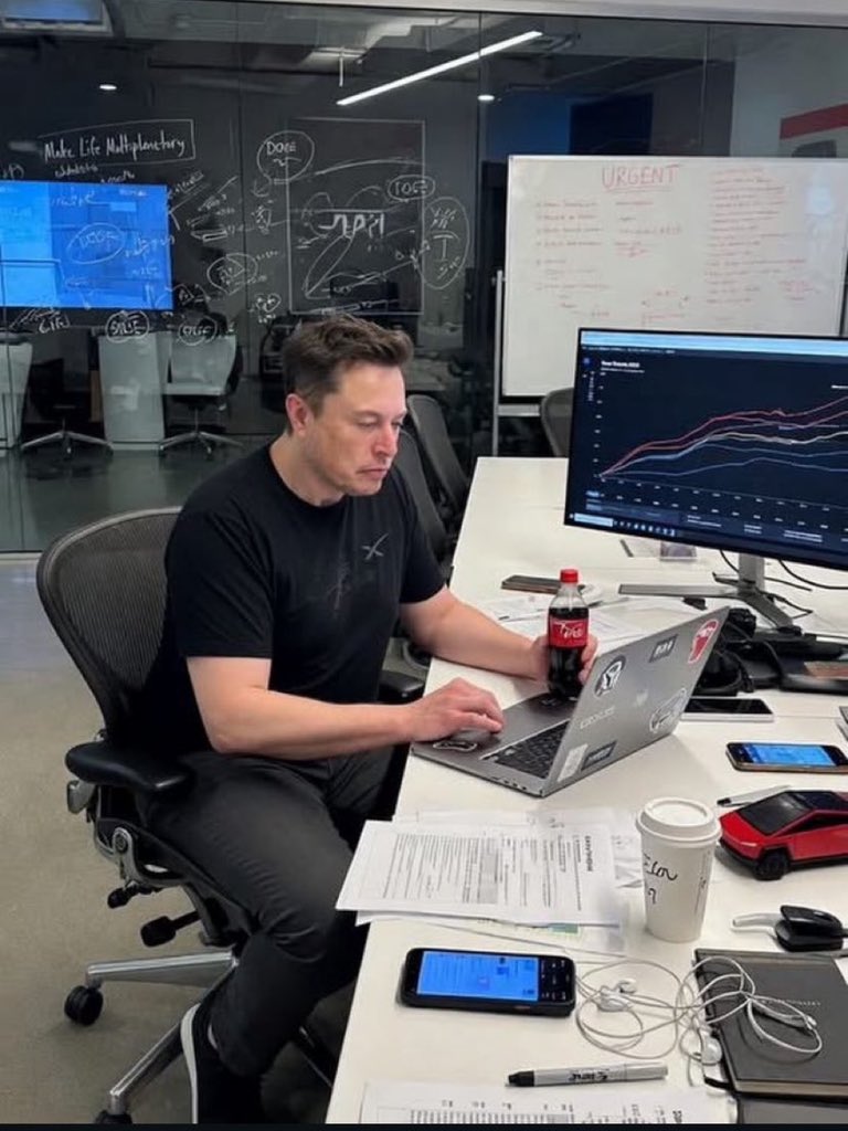 Rocket Man tweet media